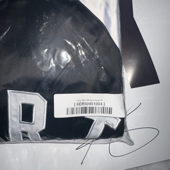 Kevin Hart Tour VIP Jacket(medium) Jacket - Picture 7 of 7